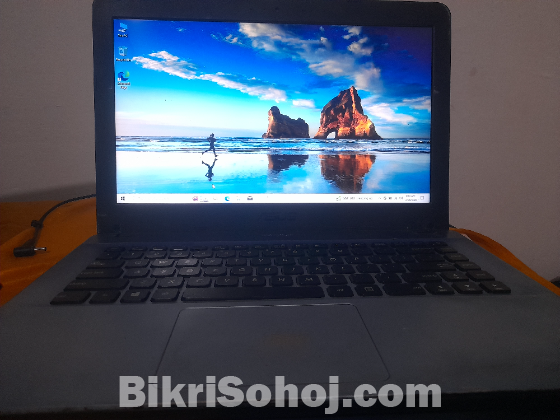 Asus Vivobook 14